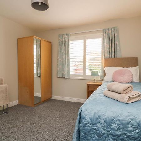Armstrong Cottage Beverley Bagian luar foto